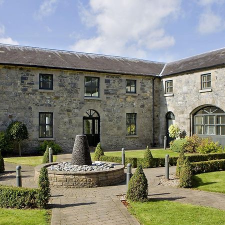 Moyvalley Hotel Self Catering Cottages ภายนอก รูปภาพ